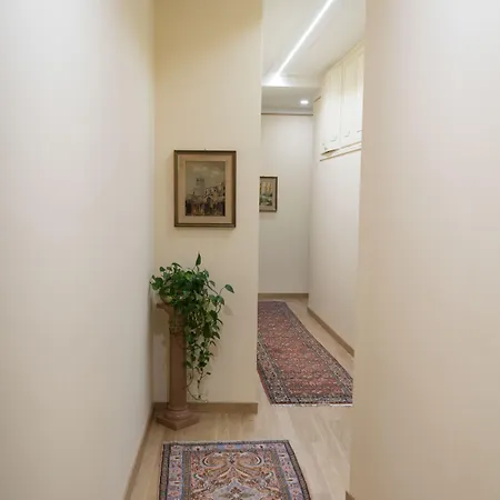 Oda ve Kahvaltı Brunelli 4*