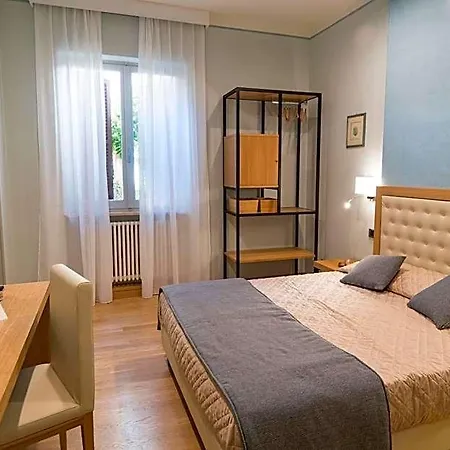 Oda ve Kahvaltı Brunelli 4*