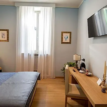 Oda ve Kahvaltı Brunelli 4*