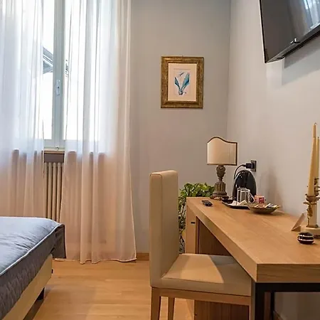 Oda ve Kahvaltı Brunelli 4*