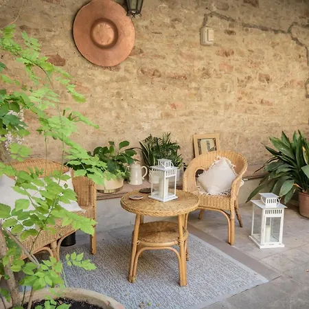 Brunelli Oda ve Kahvaltı 4*